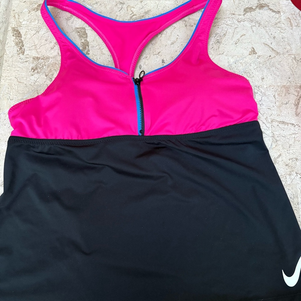 Workout Top Racerback Athletic Yoga Gym Tank Top Sports Nike Size XL